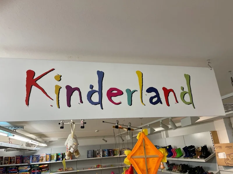 FAIRKAUF Stuttgart - das Second Hand Kaufhaus