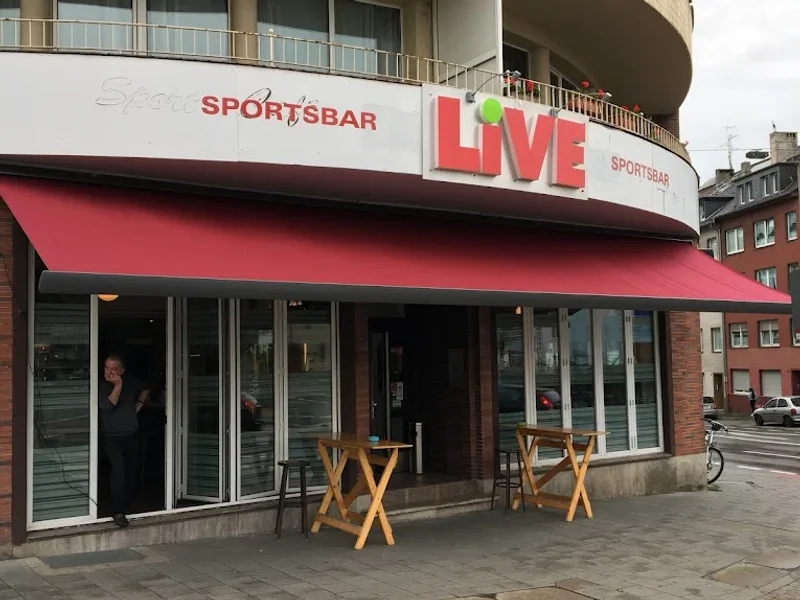 LiVE SPORTSBAR