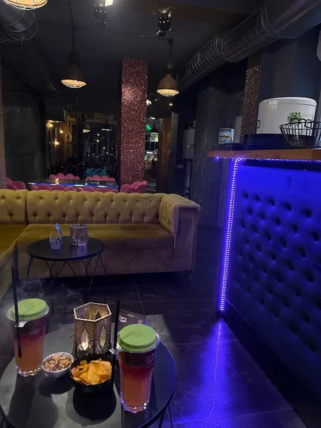 Mabeyn Stuttgart - Shisha, Mocktail, Café u. Lounge