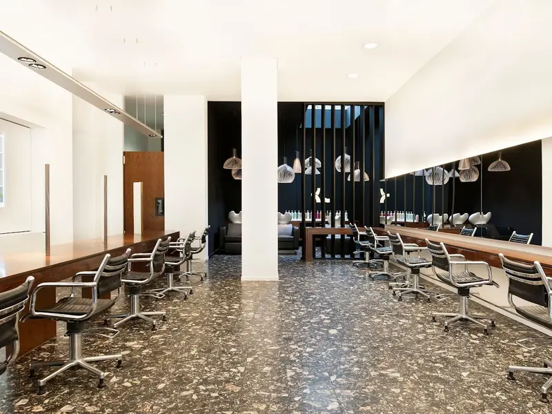 KL Alexander Ljaschko // Friseur Stadtmitte Stuttgart