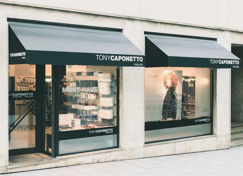 Tony Caponetto Friseure Perücken