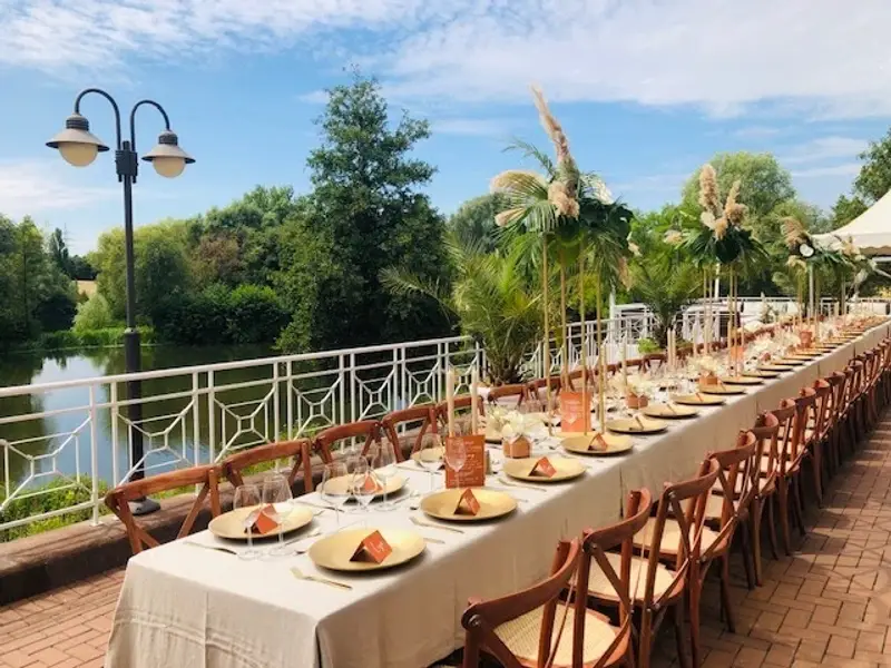 Sturmfreie Bude Düsseldorf