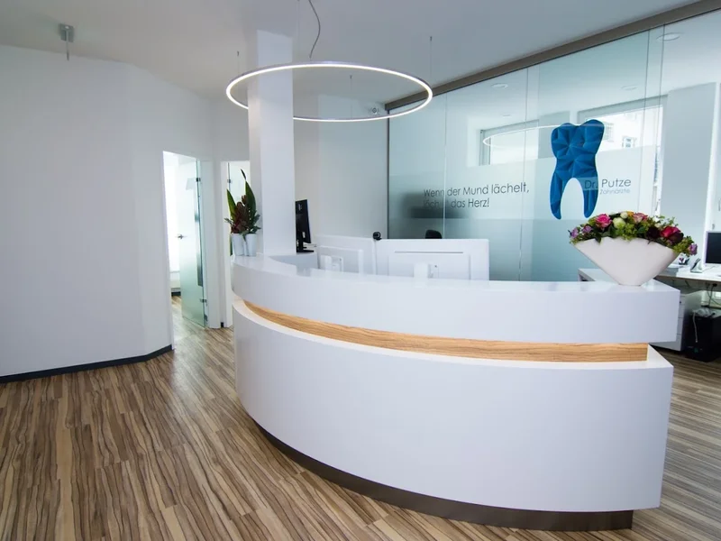 Zahnarzt Stuttgart - Praxis Dr. Putze