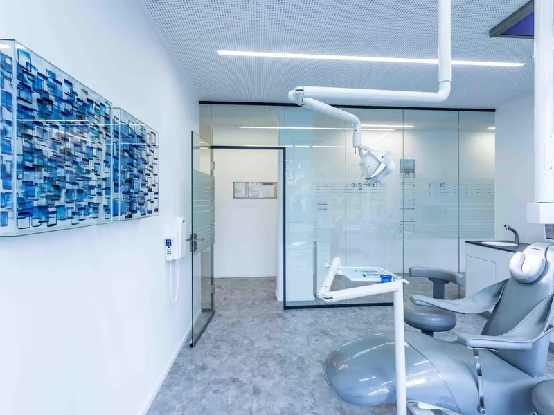 Zahnarztzentrum am Hofgarten - Dr. Christian von Schilcher + Kollegen - Düsseldorf