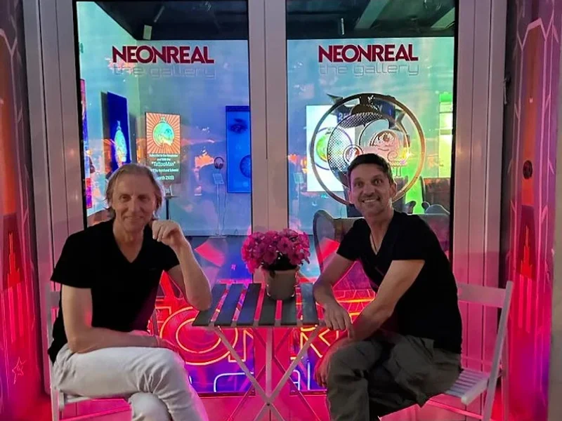 NEONREAL - The Gallery