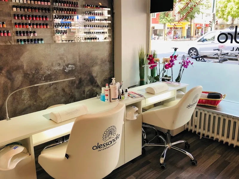 Alessandro Nails & Lashes