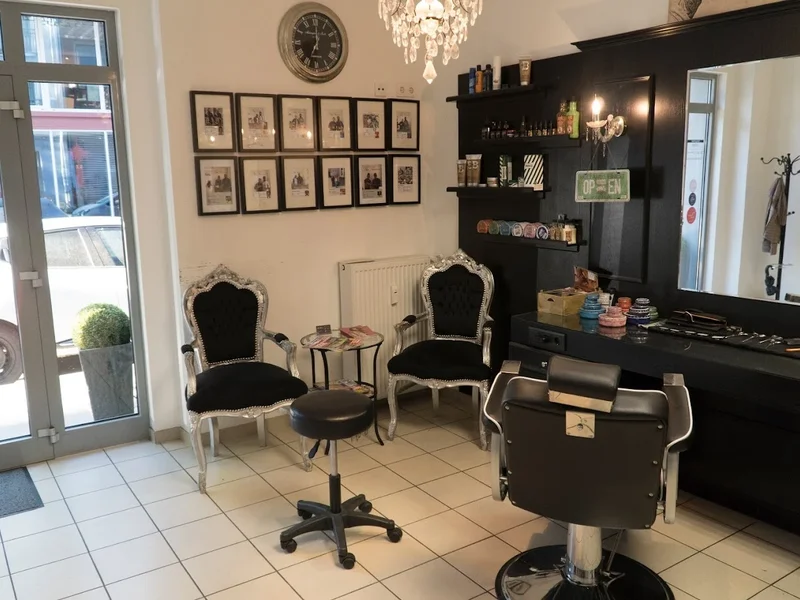 NicNail Nagelstudio im Salon HairKingdom