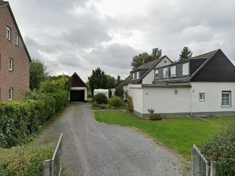 Dachdeckermeister Christopher Stelzer