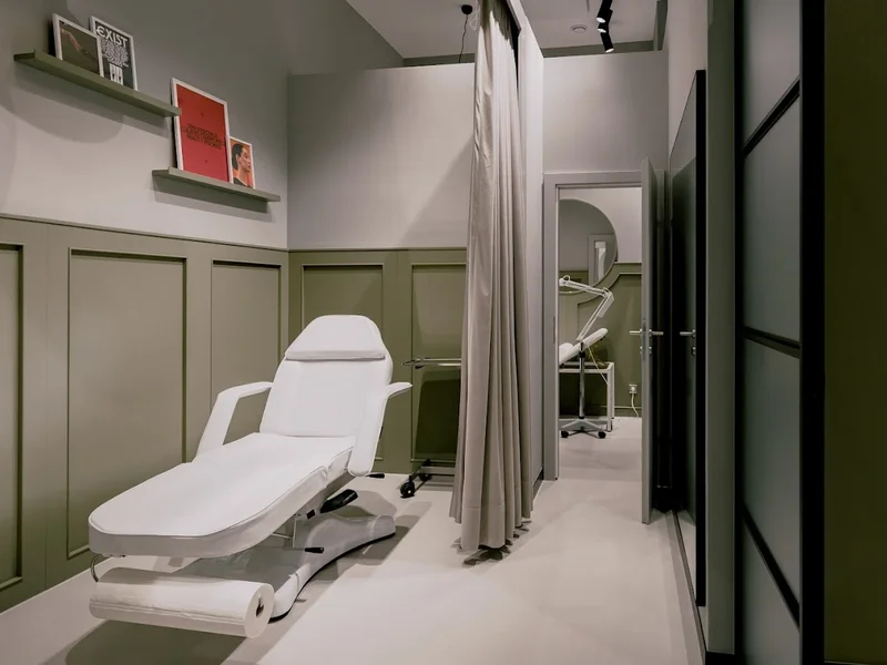 SABOTEUR Store & Piercingstudio Düsseldorf