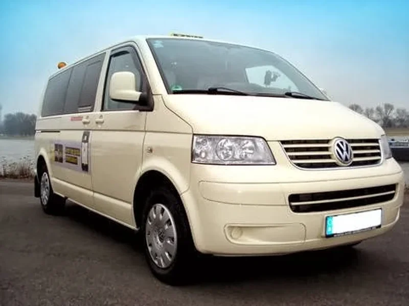Großraumtaxi-Unternehmen für Düsseldorf