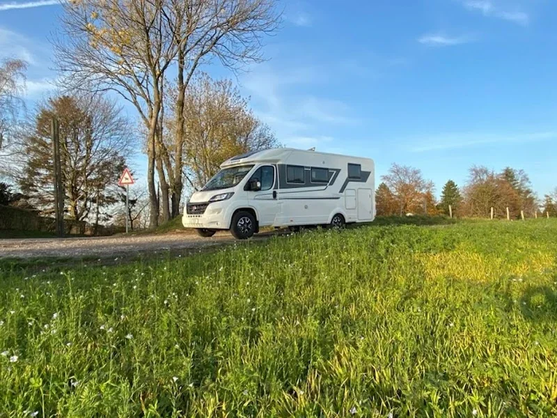 dorfcamper Wohnmobilvermietung Frank Sieg