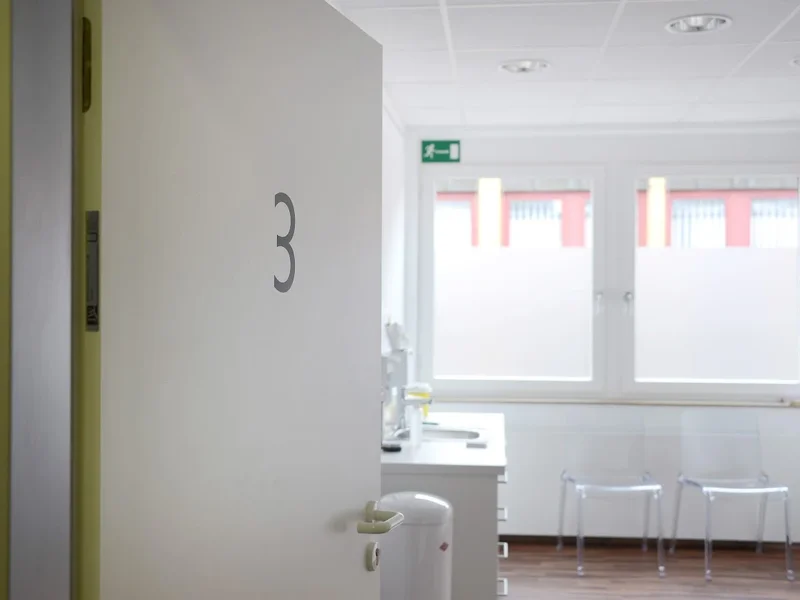 Dr. med. Antje Berger und Miriam Przerwa