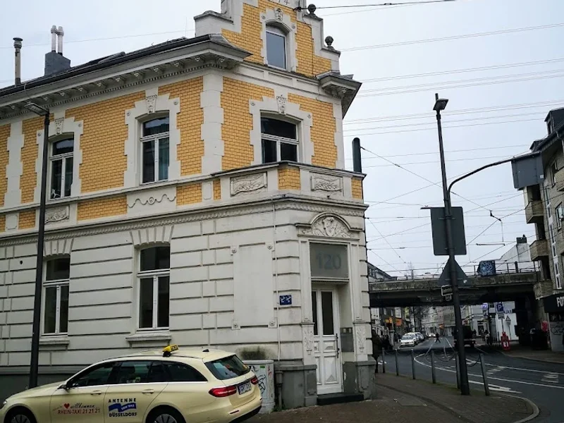 Herr Dr. med. Christoph Baumbach