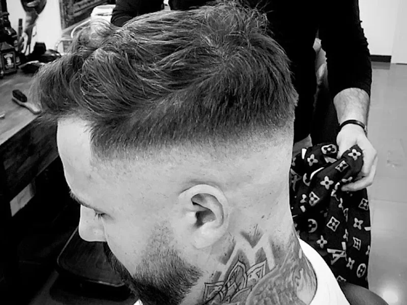 Barbershop & Friseursalon ( Number One )