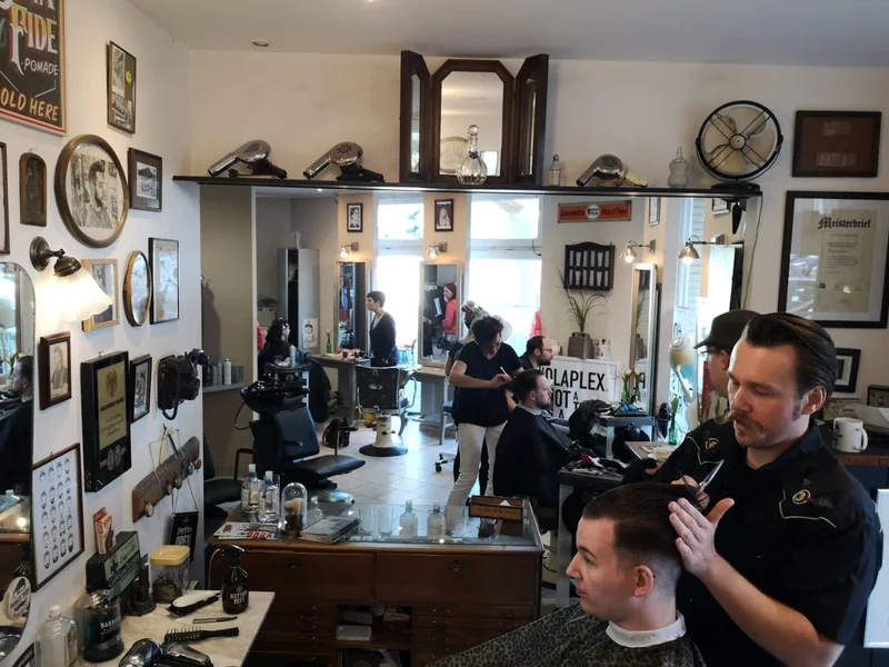 Cut Corner Hair & Barbershop