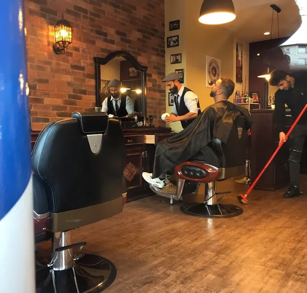 Simos Barber Shop