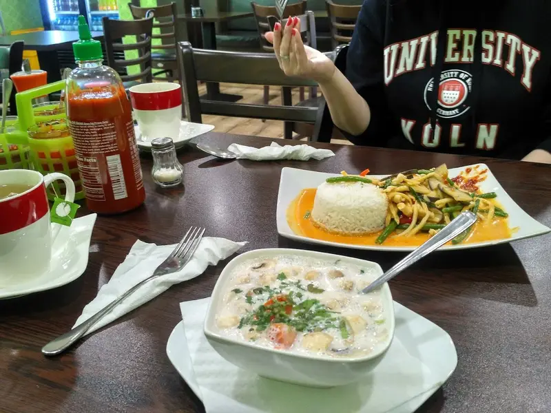 Thai-Viet Street Food Imbiss