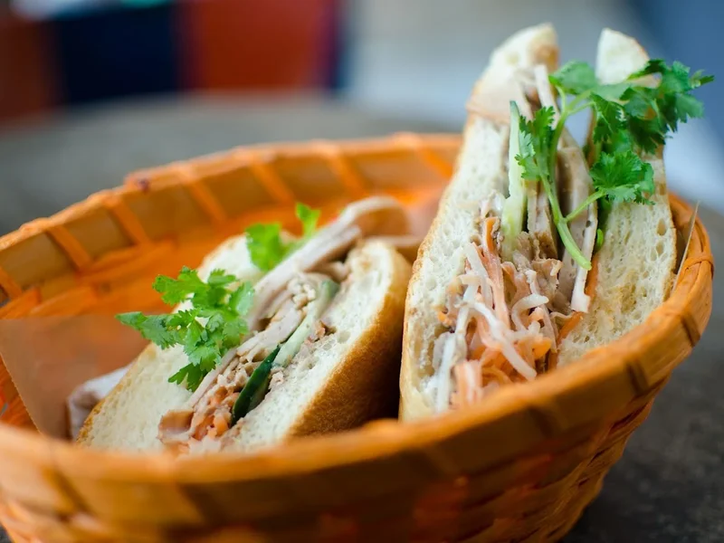 1980 – Cafe und Bánh Mì Köln