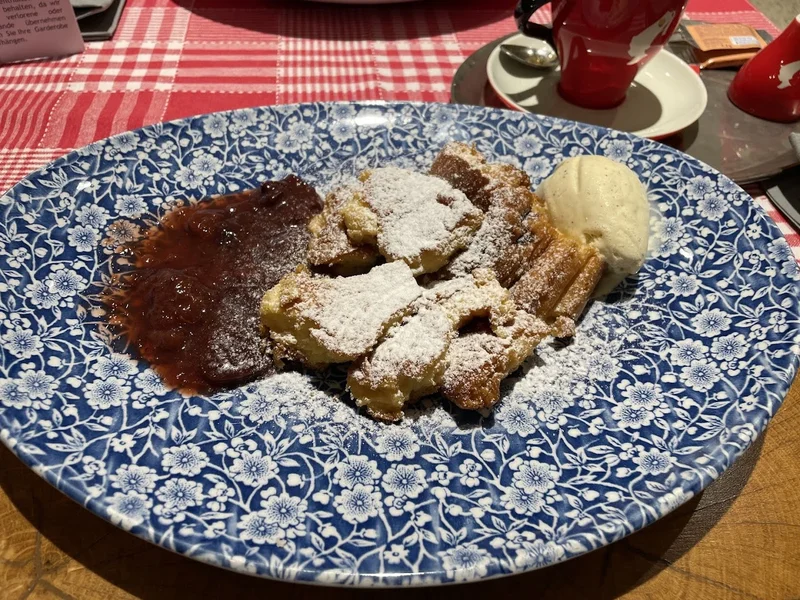 Tschebull Restaurant|Beisl|Bar