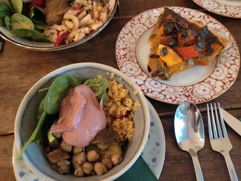 little green kitchen | Gereonsviertel