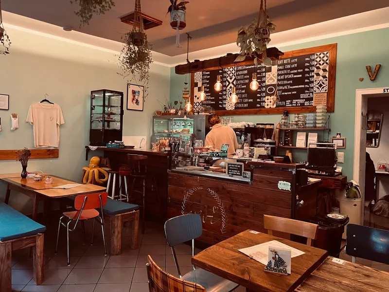 vevi - veganes Vintage Café