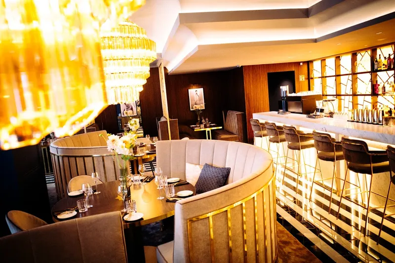 GRANDE ÉTOILE I Düsseldorf