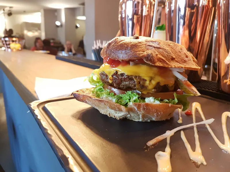 Dulf's Burger