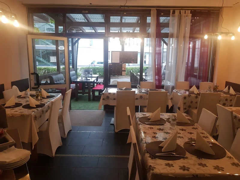 Ristorante L‘angolino ( Italienische Pizza ,Hausgemachte Burger , Grill Spezialität ,Glutenfrei, Und Vegane )