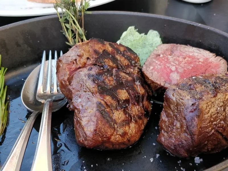 Grill im Künstlerhaus