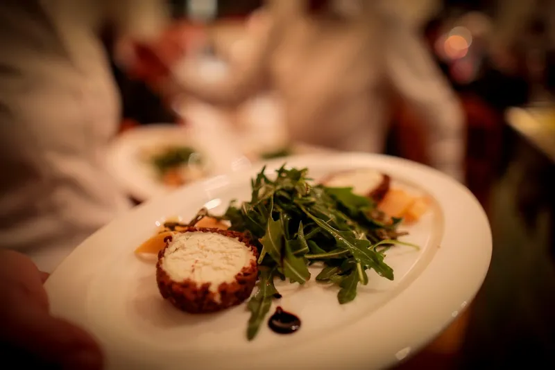 Restaurant & Weinhandel Broeding