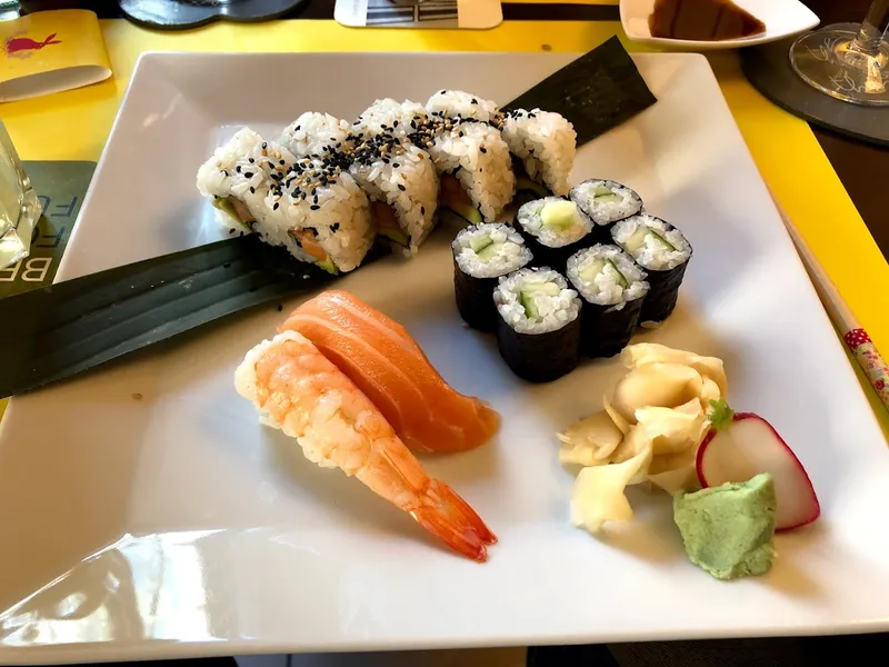 Tokio Dining