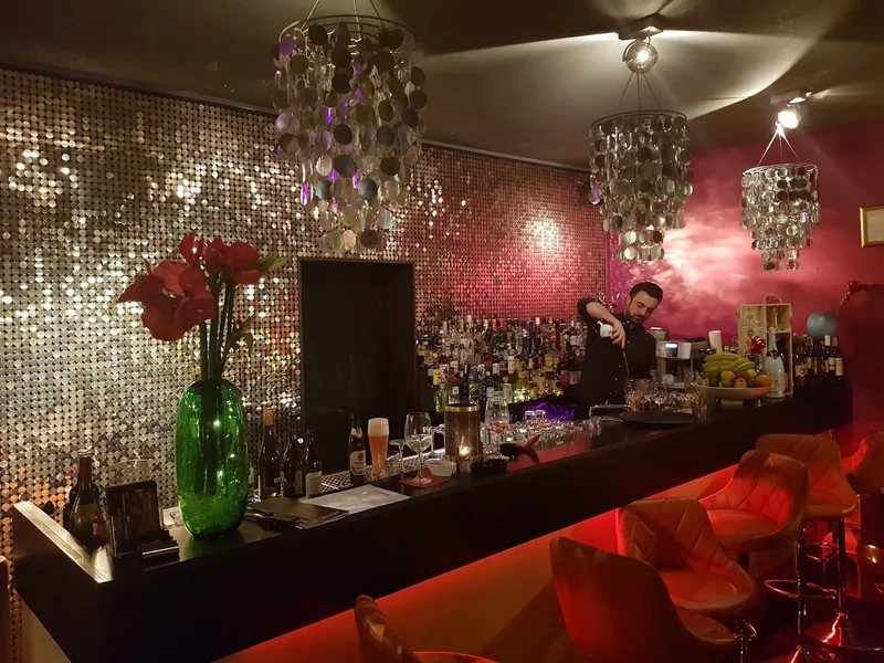 Cafe Bar La Paillette