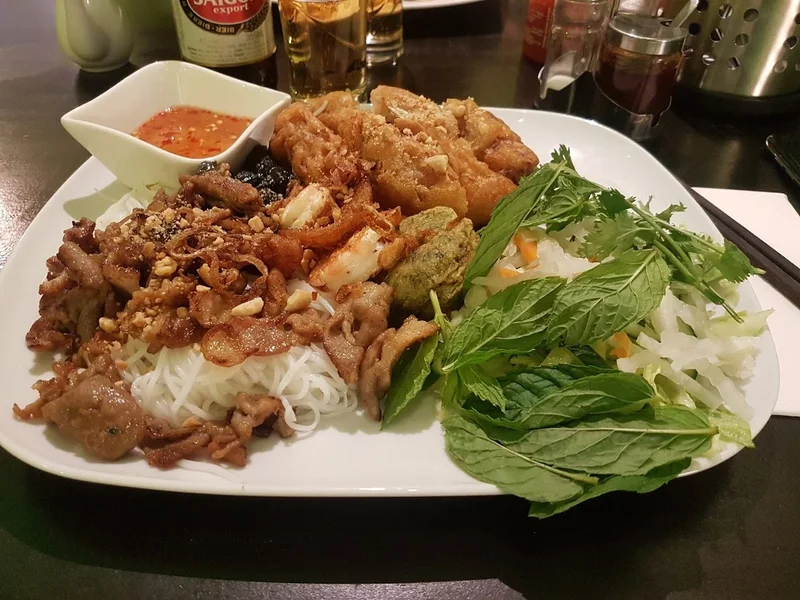 Huong Viet