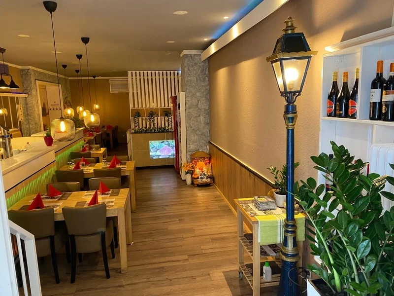 Thailändisches und Vietnamesisches Restaurant Thuday