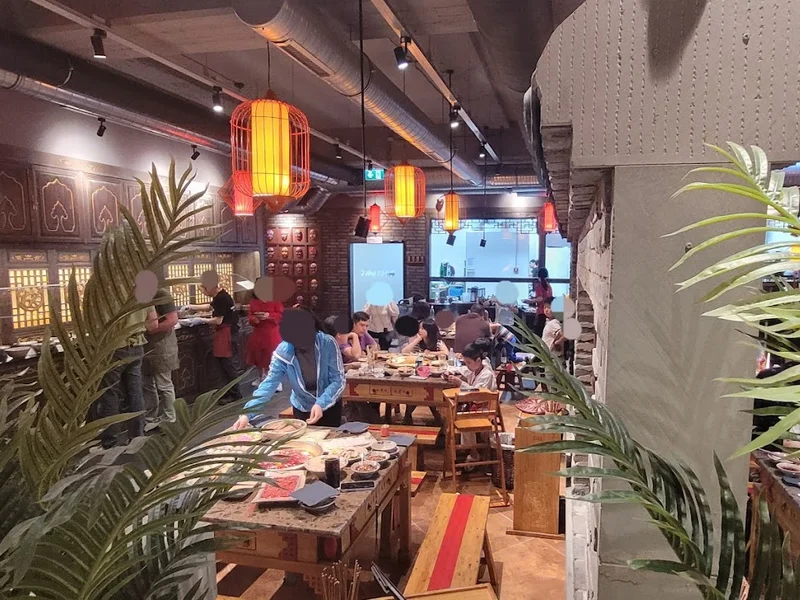 Xiao Long Kan 杜塞小龙坎