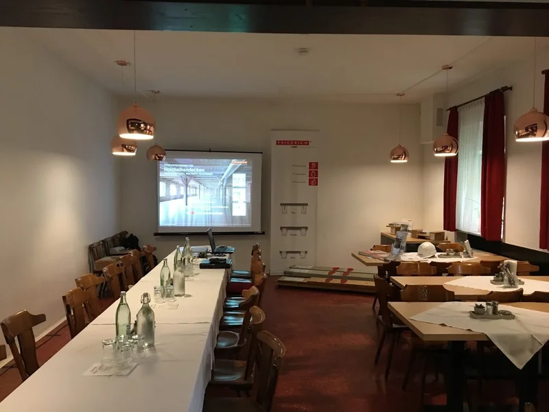 Gasthaus zum Maibaum