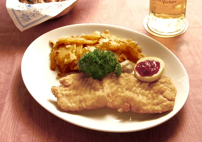 Bayerisches Schnitzel- & Hendlhaus Pasing