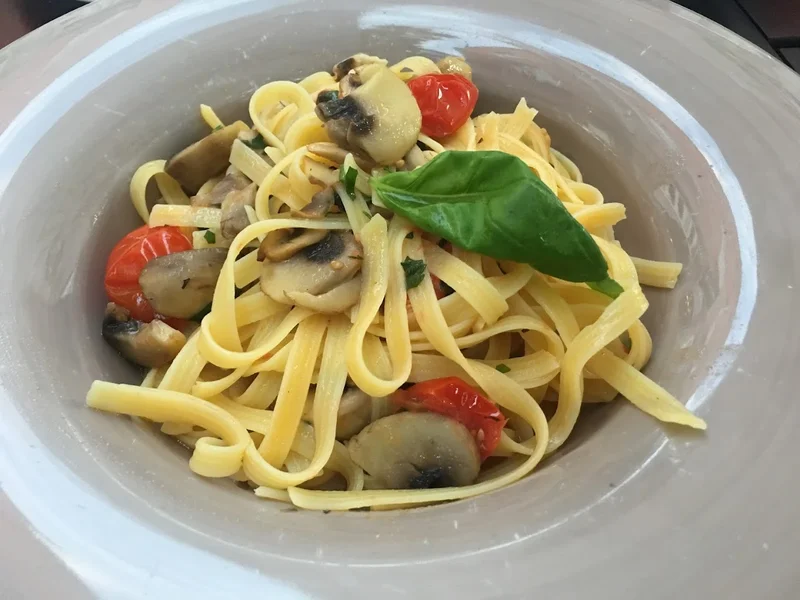 SENZANOME Cucina Italiana