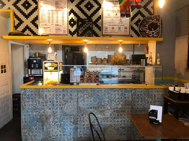 Pablos - Tacos & Burritos