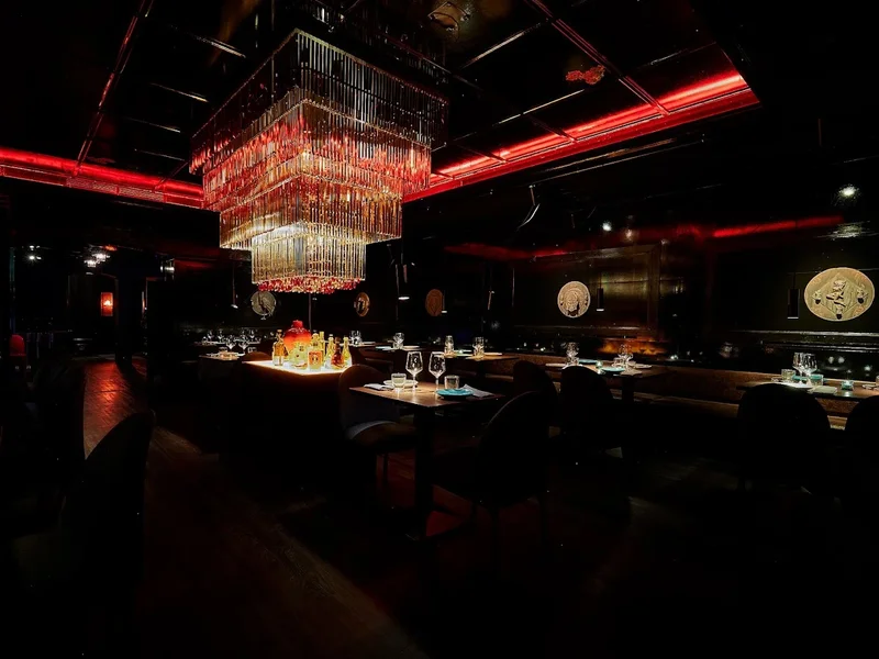 The Hutong Club