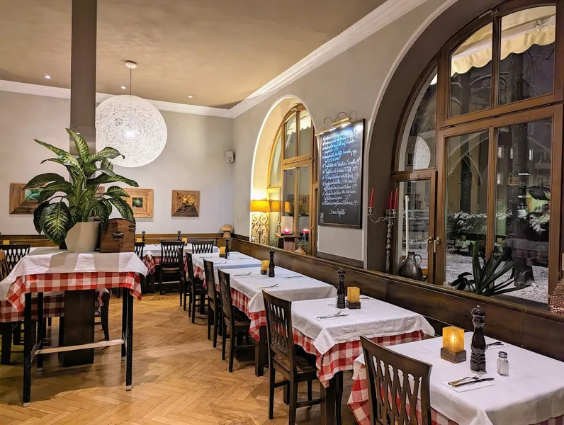 Trattoria La Piazza