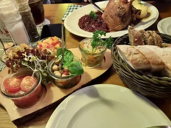 Liste 16 restaurants fürs mittagessen in Moosach München