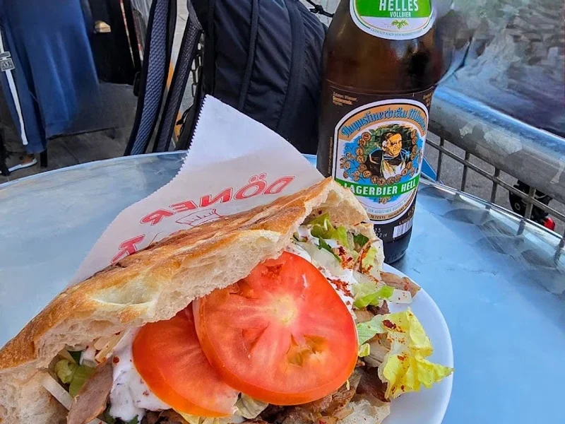 Imbiss - Grillhendl, Döner Kebap