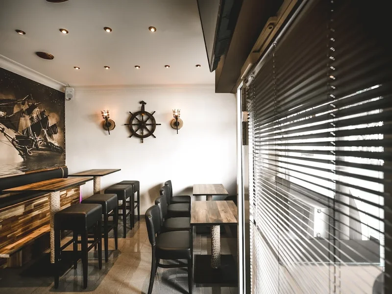 Pirates The Rock Mezé Bar