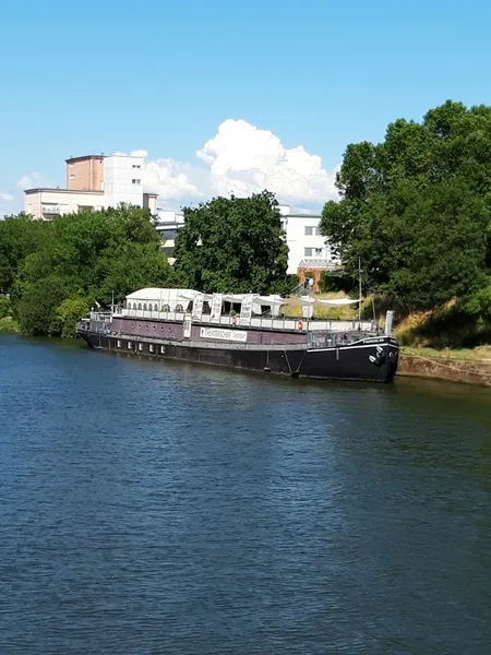 Theaterschiff Stuttgart GmbH & Co. KG