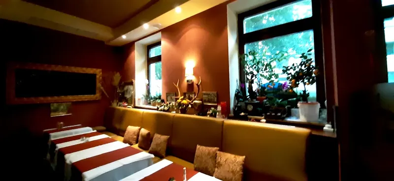 Bonjour Vietnam Restaurant