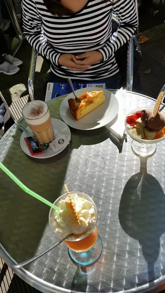 Eis Warneke