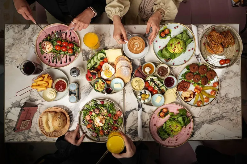 Lovaena Café