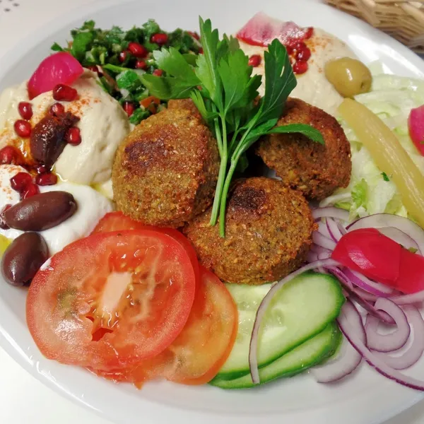 Make Falafel not War