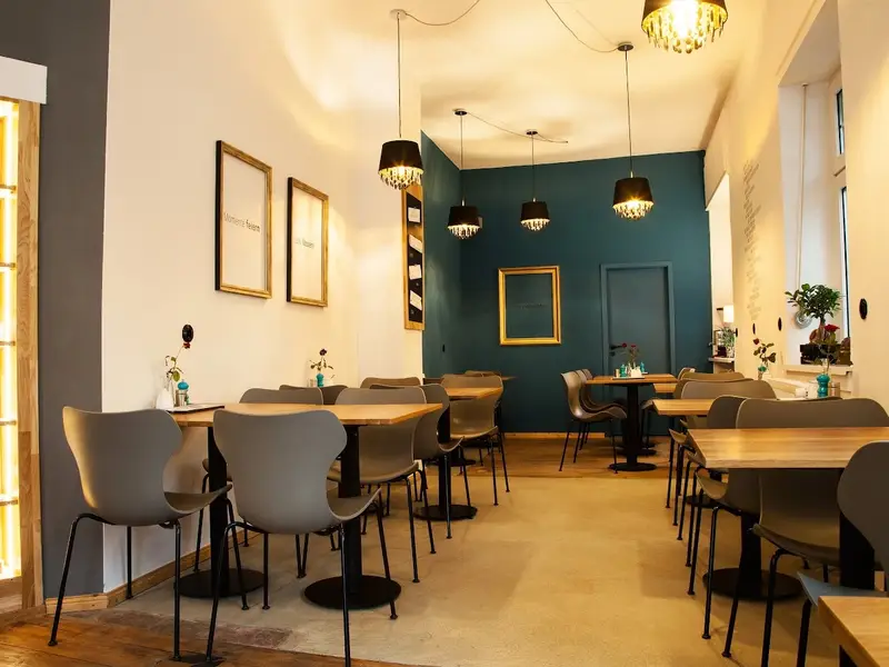 Talbub Restaurant / Weinbar / Café